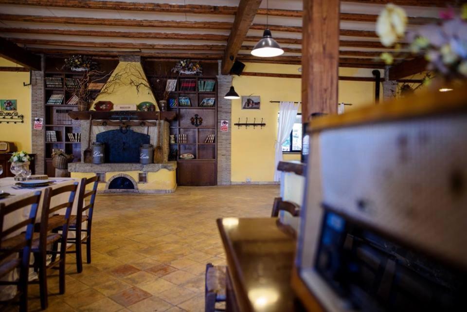 Agriturismo La Melazza 罗马 外观 照片